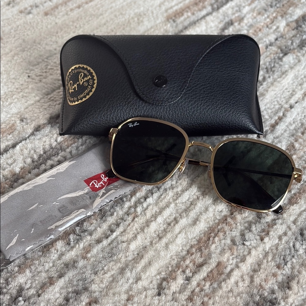 Ray-Ban Gold Black Iconic Sunglasses